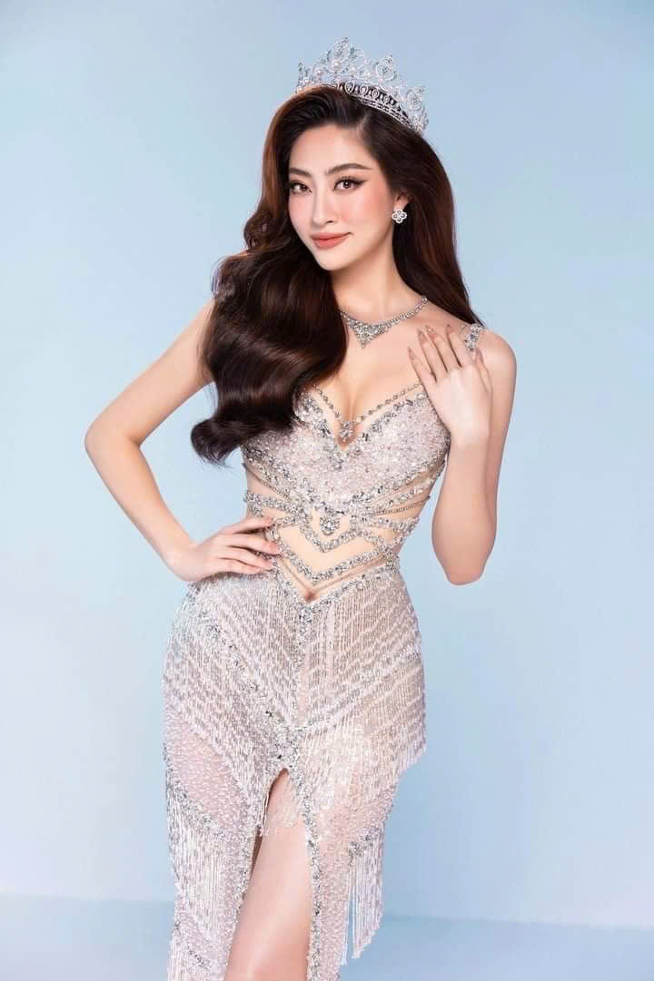 LƯƠNG THÙY LINH